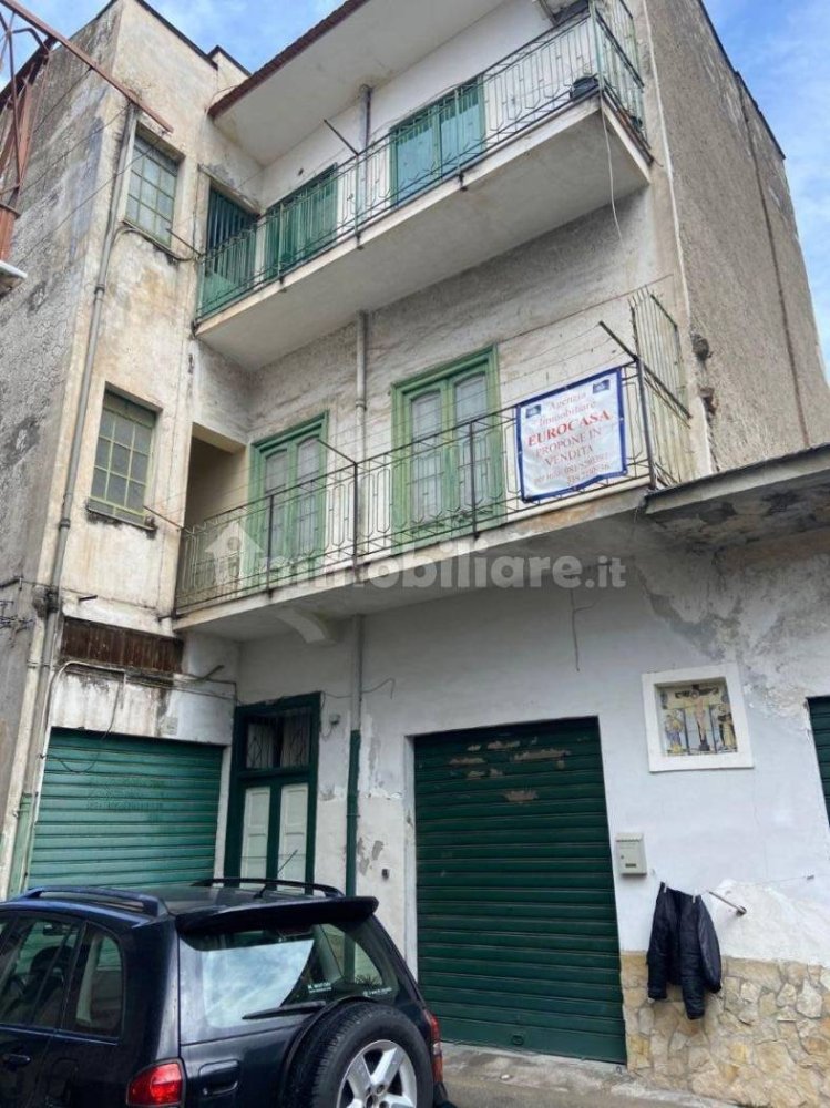 6 bedrooms Apartment in San Giuseppe Vesuviano, Italy No. 337770