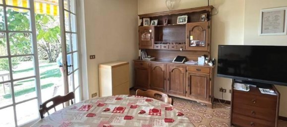 5 rooms Villa in Pietrasanta, Italy No. 172786 5
