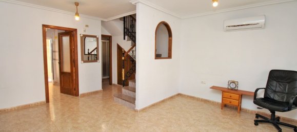 Таунхаус с 3 спальнями в Аликанте, Испания № 174653 4