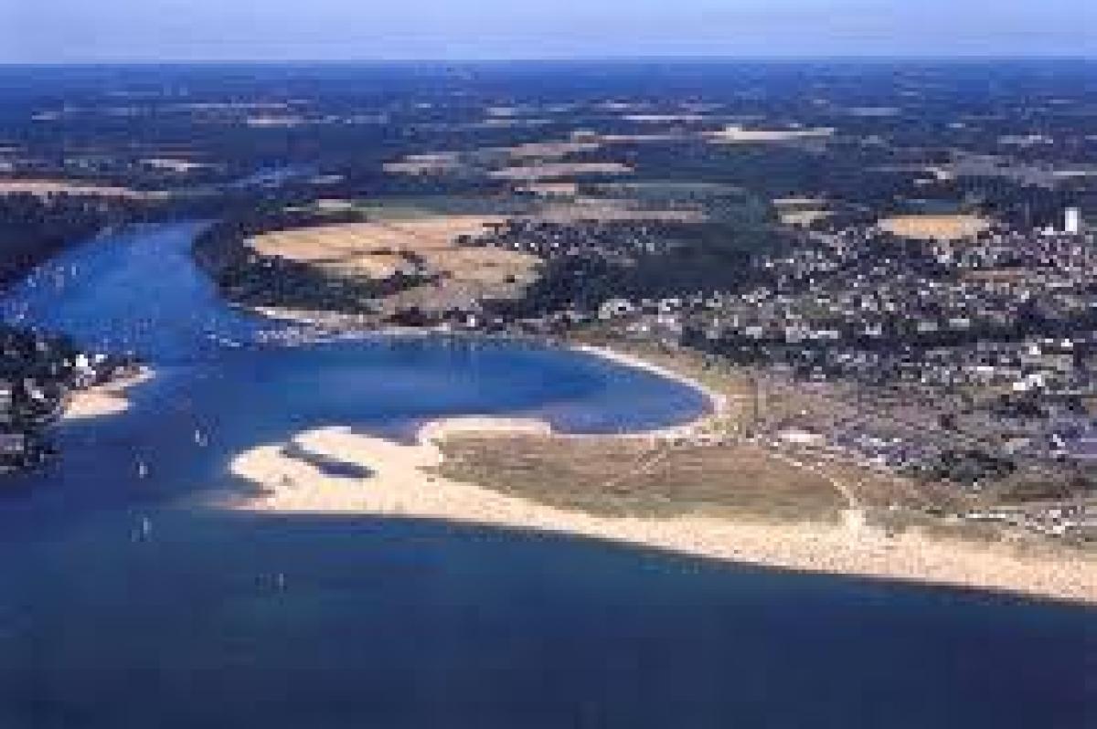 Studio in the Condo in Guidel, France No. 15051