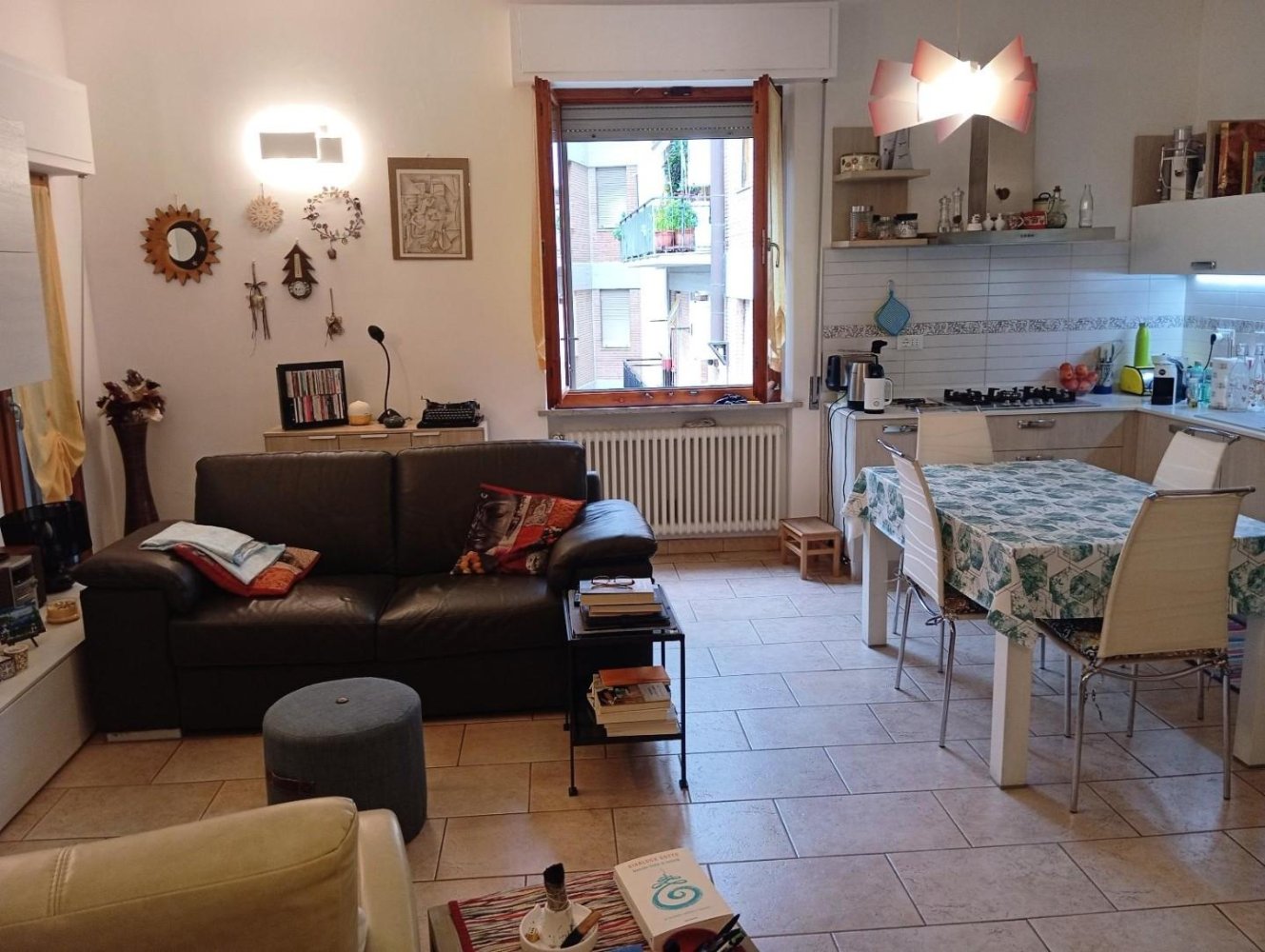Apartamento T1 em Poggibonsi, Italy N.º 205550
