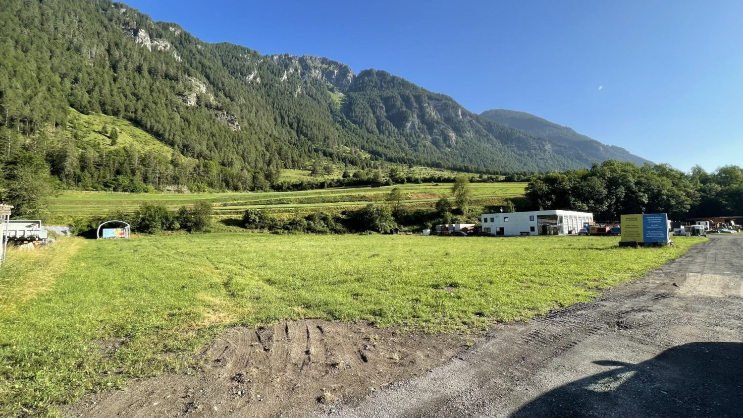  Land in Pfunds, Austria No. 129780