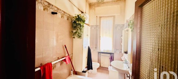 Villa de 4 dormitorios en San Benedetto del Tronto, Italy No. 232935 32