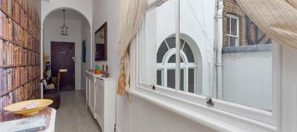 1 bedroom Apartment in London, United Kingdom No. 5318 10