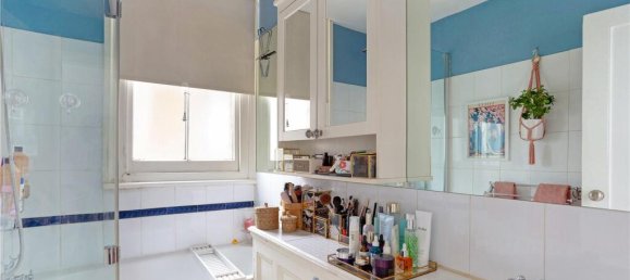 1 bedroom Apartment in London, United Kingdom No. 5318 9