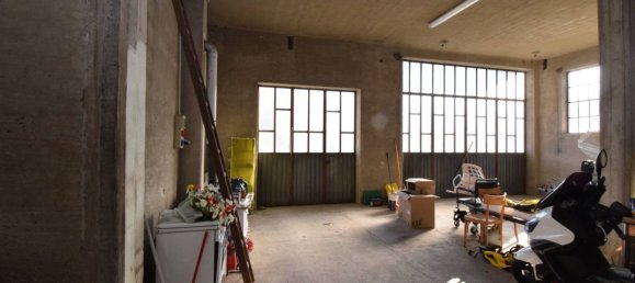 Apartamento T4 em Fidenza, Italy N.º 344099 19