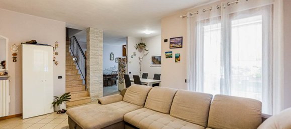 3 غرف نوم شقة في Vigasio, Italy رقم 297444 2