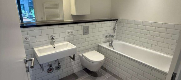 Apartamento de 2 dormitorios en Mitte, Germany No. 363090 5