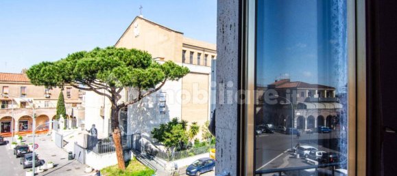 3 Schlafzimmer Wohnung in Rome, Italy, Nr. 356948 2