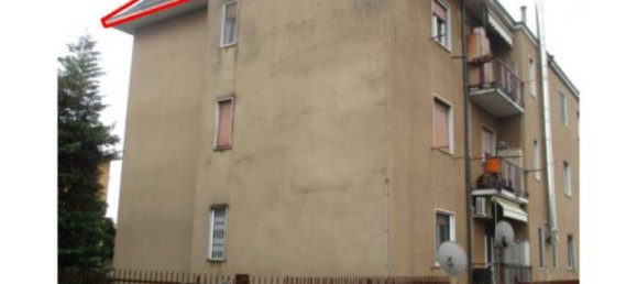 3 bedrooms Apartment in Magenta, Italy No. 276192 3