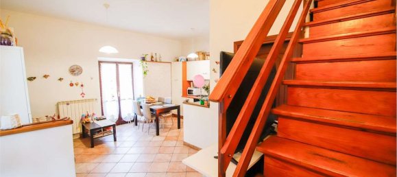 Дом с 2 комнатами в Саласса, Италия № 88275 15