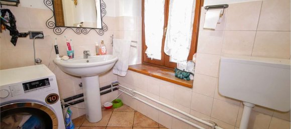 Дом с 2 комнатами в Саласса, Италия № 88275 11