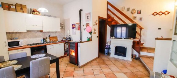 Дом с 2 комнатами в Саласса, Италия № 88275 4