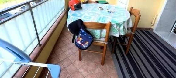 3 rooms Apartment in Carrara, Italy No. 31108 11