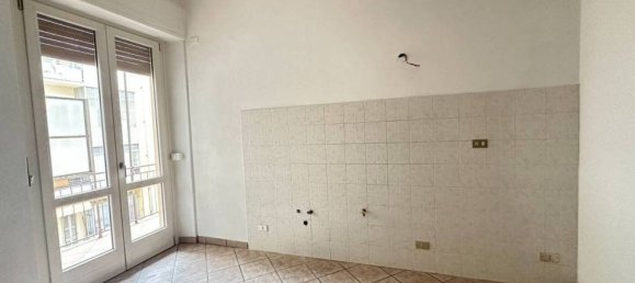 Квартира с 2 спальнями в Кунео, Италия № 131494 4