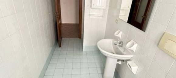 Квартира с 2 спальнями в Кунео, Италия № 131494 22