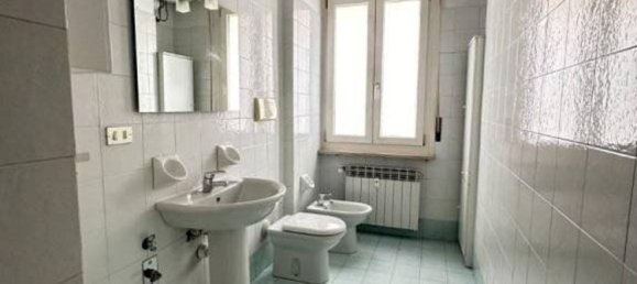 Квартира с 2 спальнями в Кунео, Италия № 131494 21