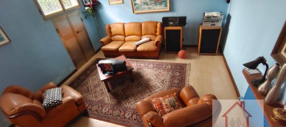 4-salle Villa à Crocetta del Montello, Italy No. 14823 15