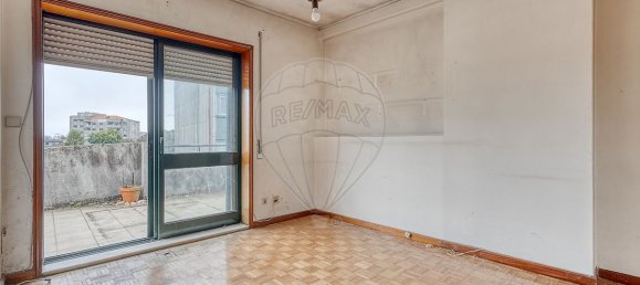 9 bedrooms Building in Porto, Portugal No. 136052 37