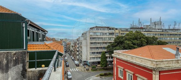 9 bedrooms Building in Porto, Portugal No. 136052 44