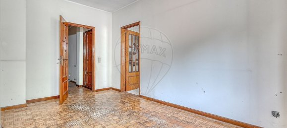 9 bedrooms Building in Porto, Portugal No. 136052 22