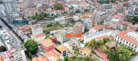 9 bedrooms Building in Porto, Portugal No. 136052 49