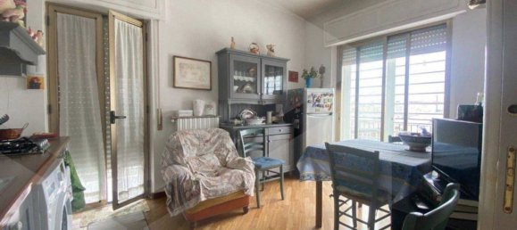 3غرفة شقة في Bari, Italy رقم 26649 6