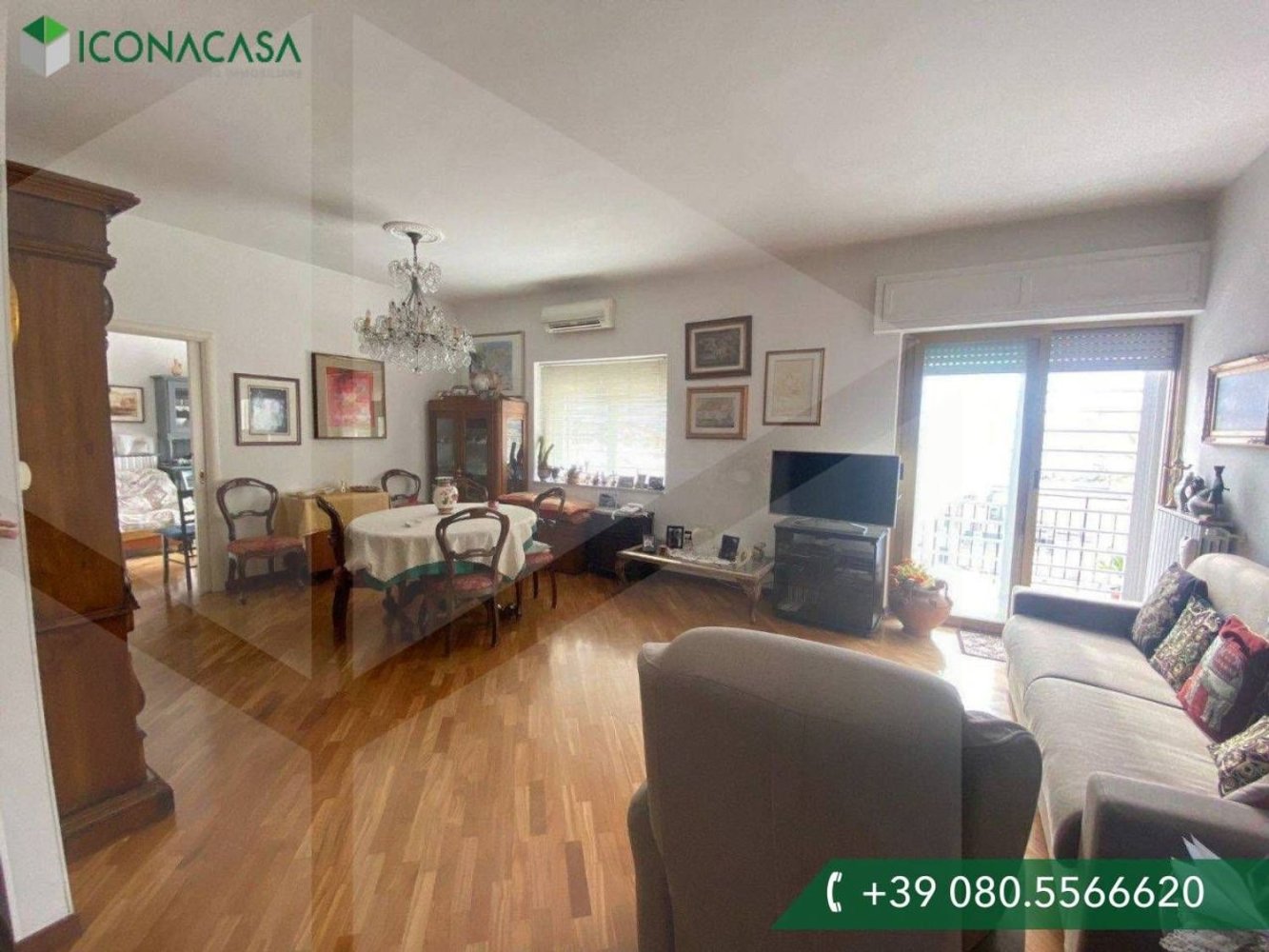 3غرفة شقة في Bari, Italy رقم 26649