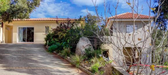 4 bedrooms Villa in Conca, France No. 51231 12