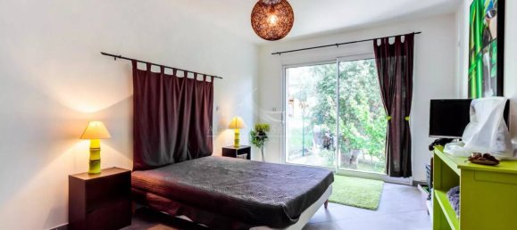 4 bedrooms Villa in Conca, France No. 51231 9