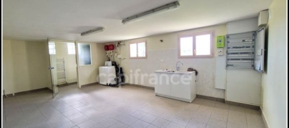 4 Schlafzimmer Haus in Auxerre, France, Nr. 202864 17