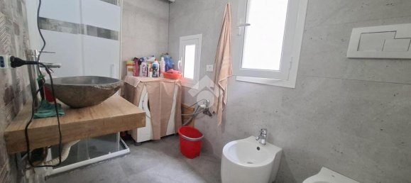 3غرفة شقة في Palermo, Italy رقم 139637 18