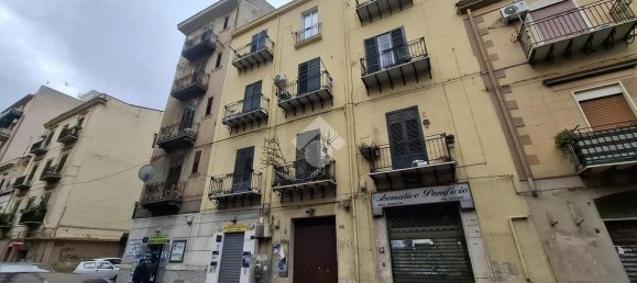 3غرفة شقة في Palermo, Italy رقم 139637 23
