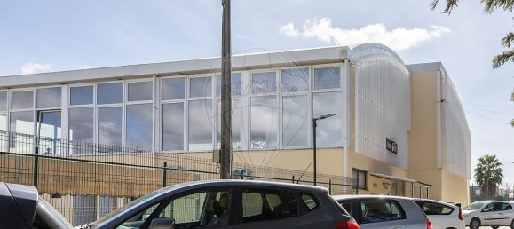 3 bedrooms House in Seixal, Portugal No. 24282 9