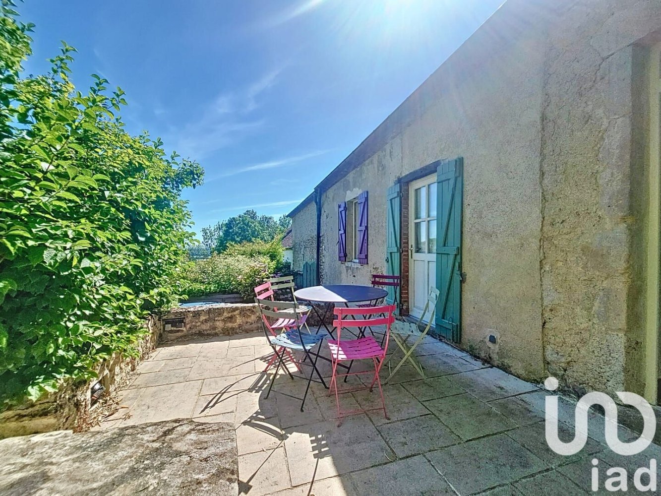 Casa de 5 dormitorios en Creuzier-le-Neuf, France No. 316506