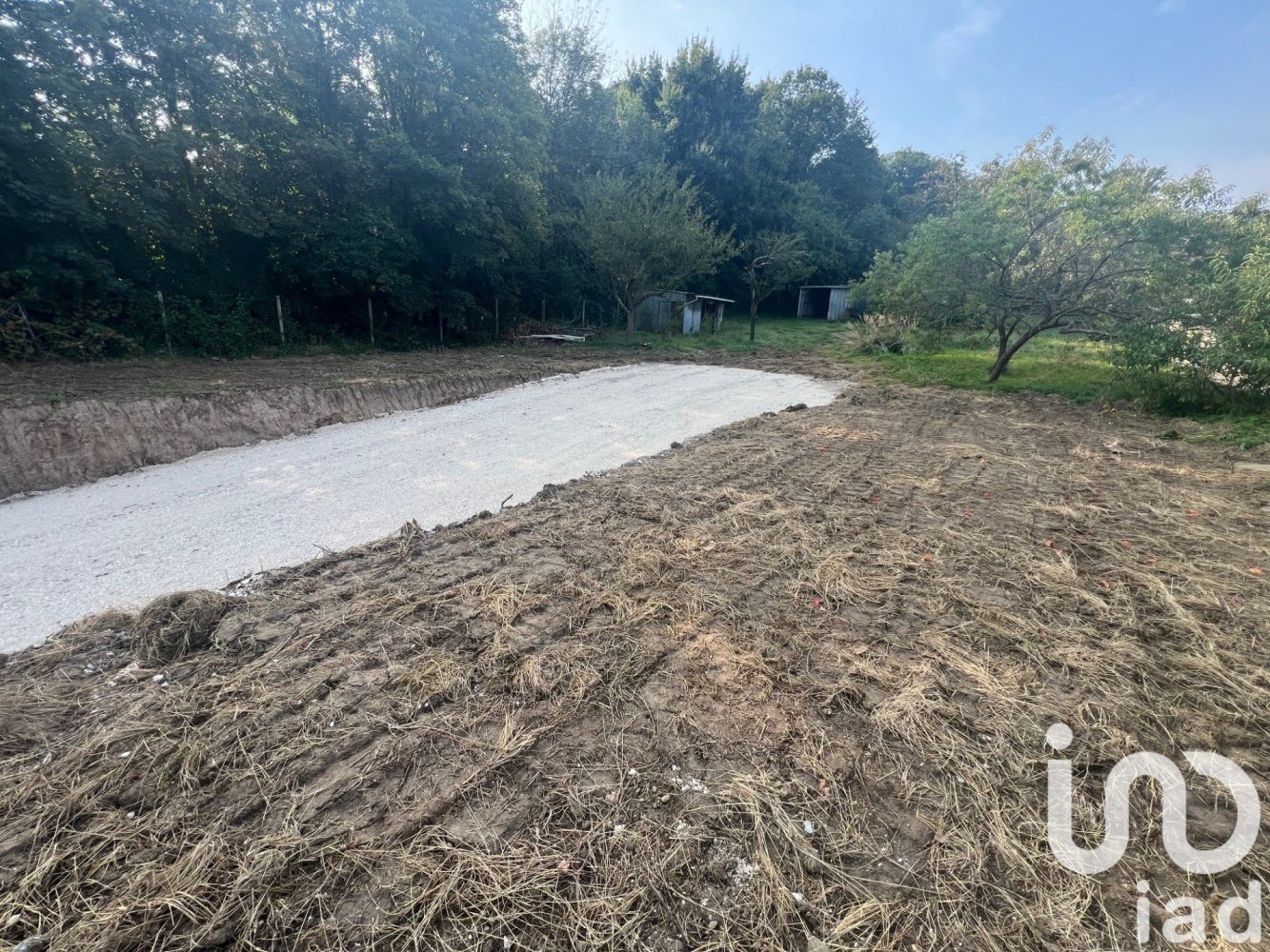 460m² Land in Jouarre, France No. 271350