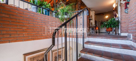 2 bedrooms House in Minerbio, Italy No. 357588 2