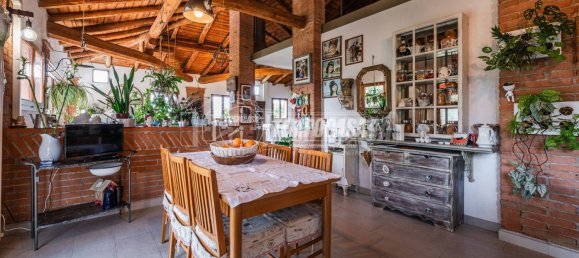 2 bedrooms House in Minerbio, Italy No. 357588 5