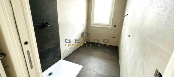 4 rooms Apartment in Selvazzano Dentro, Italy No. 102323 10