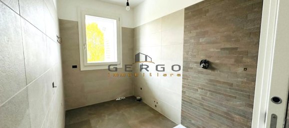 4 rooms Apartment in Selvazzano Dentro, Italy No. 102323 14