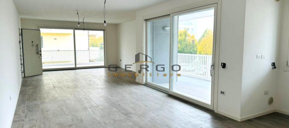 4 rooms Apartment in Selvazzano Dentro, Italy No. 102323 6
