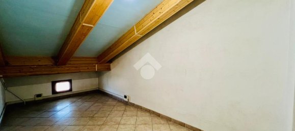 Квартира с 2 спальнями в Мантуя, Италия № 378838 6