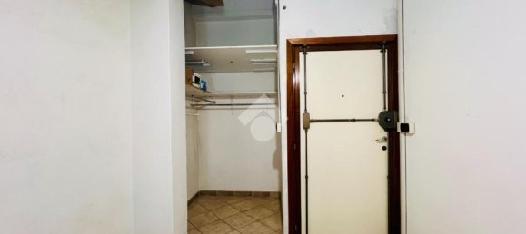 Квартира с 2 спальнями в Мантуя, Италия № 378838 43