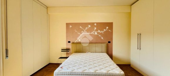 Квартира с 2 спальнями в Мантуя, Италия № 378838 29