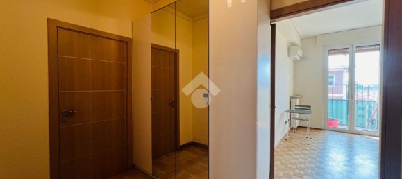 Квартира с 2 спальнями в Мантуя, Италия № 378838 27