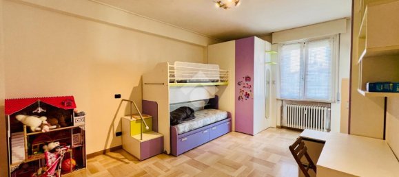 Квартира с 2 спальнями в Мантуя, Италия № 378838 4