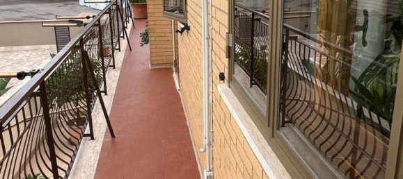 3 bedrooms Apartment in Rome, Italy No. 320952 9