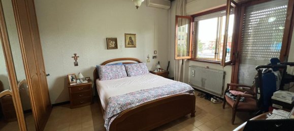 3 bedrooms Apartment in Rome, Italy No. 320952 15
