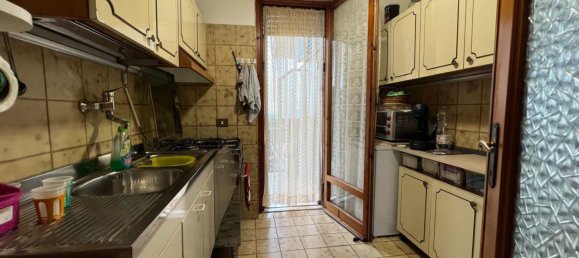 3 bedrooms Apartment in Rome, Italy No. 320952 27