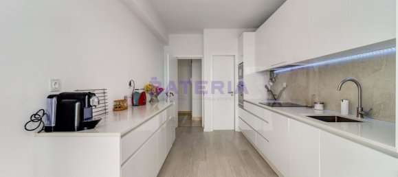 3 bedrooms Apartment in Oeiras, Portugal No. 109254 8